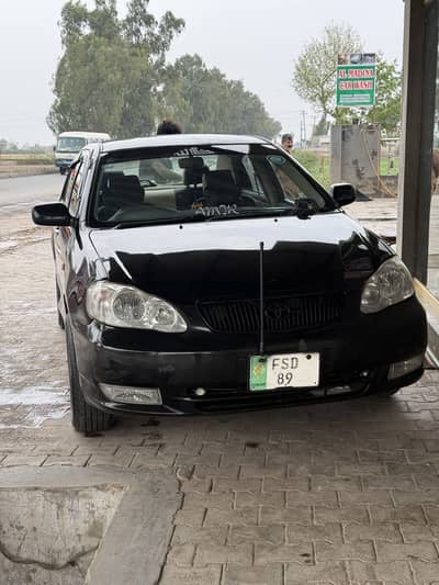 Toyota Corolla SE Saloon 2004