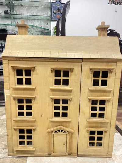 Doll house wooden