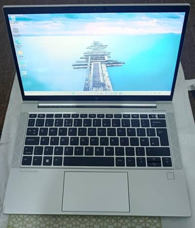 HP Ryzen 7 5800U(16-CPUs) 512GB NVMe