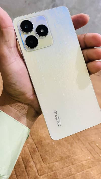 Realme c53