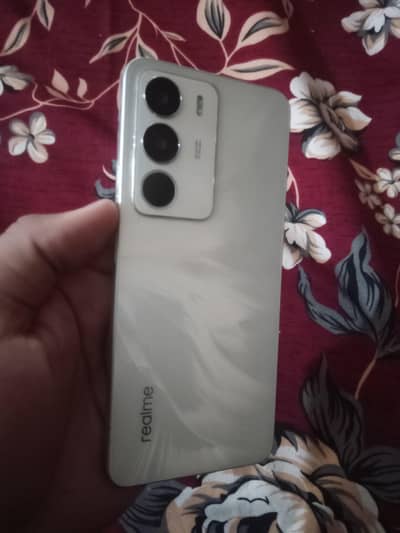 11 month warranty available with complete box and charger