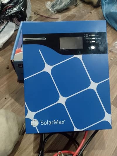 Solar max 2.4kw hybrid inverter with 70amp  mppt charge controler
