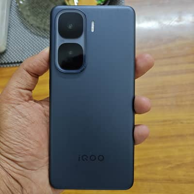 iQOO Neo 10 (12/256) Used PTA APPROVED