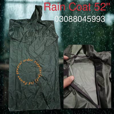 Green Rain Coat | Size 52 |