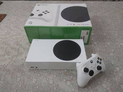 Xbox series S 512GB with 1 Month Gamepass