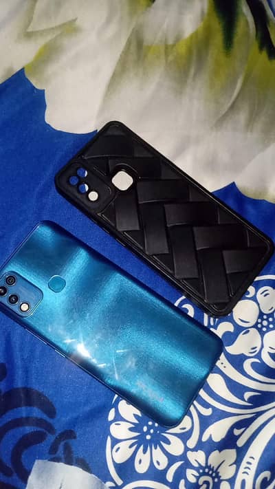 infinix hot 11play  4/64