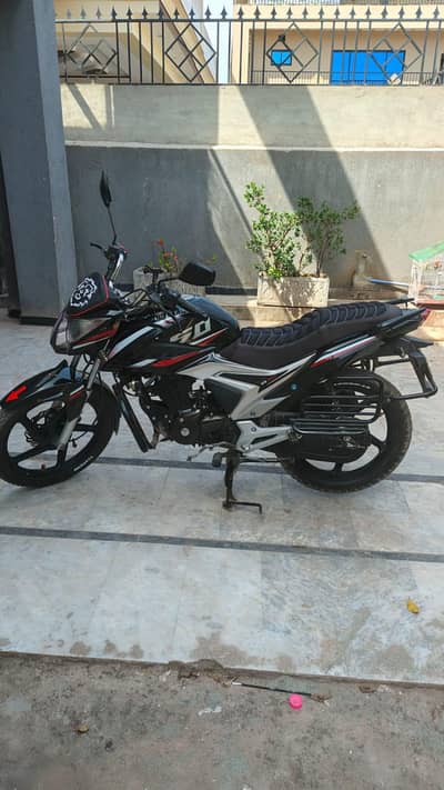 United 150 10/10 condition for sale