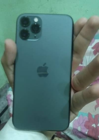 Iphone 11 pro 265 gb only 10 months use