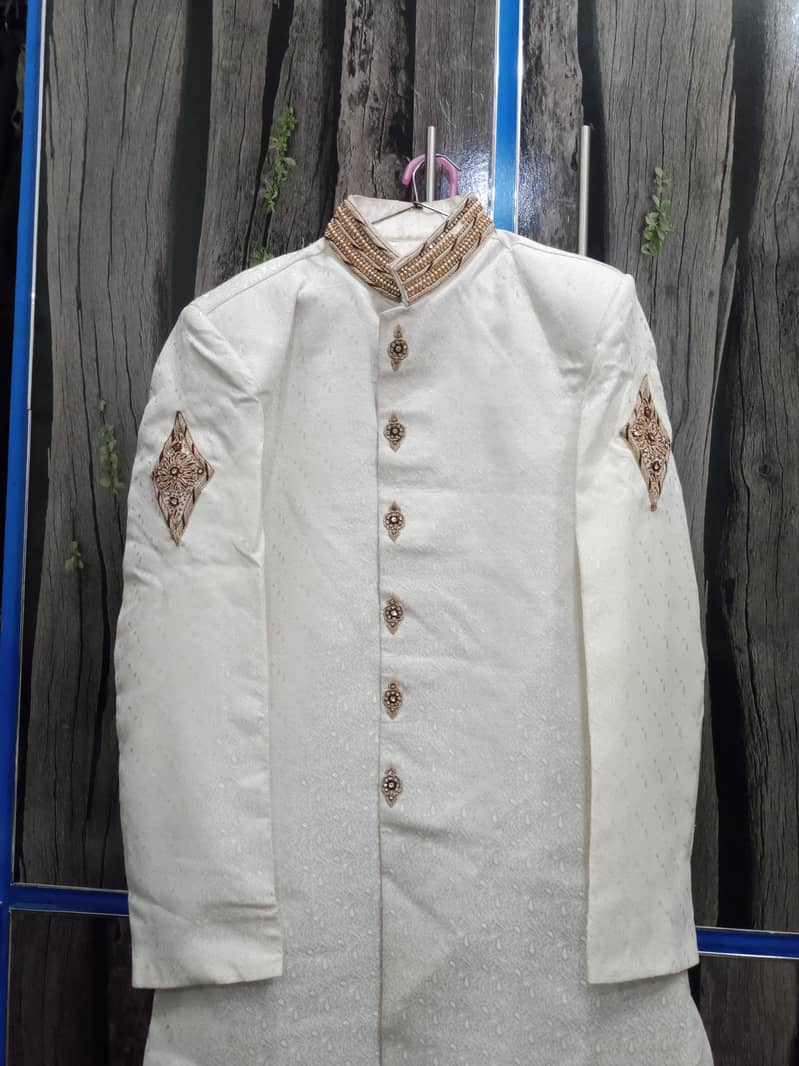 Sherwani 0