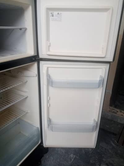 electrolux medium size fridge 03346025002