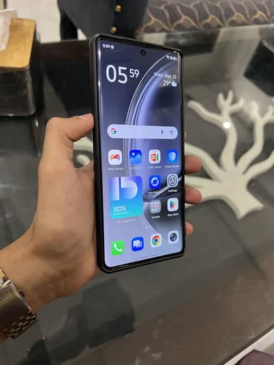 Infinix zero 40 For sale