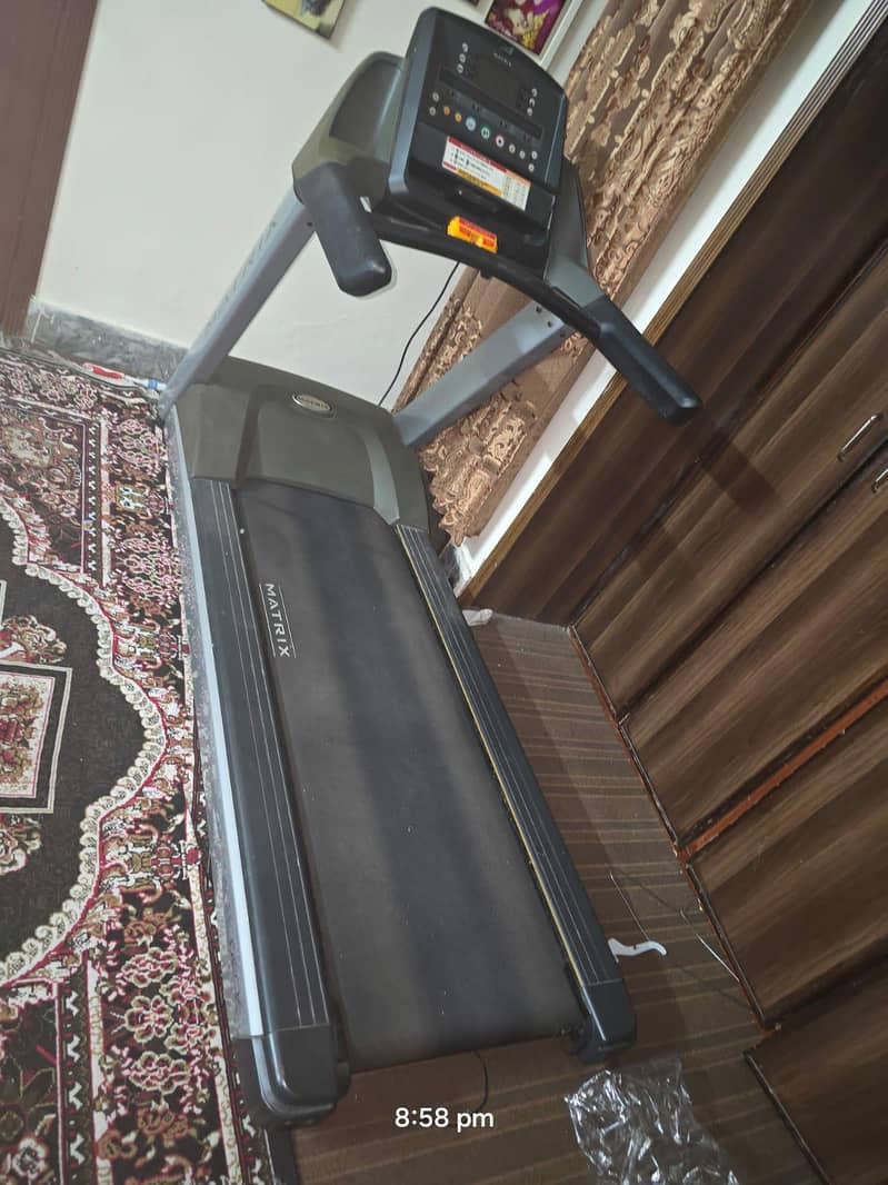 treadmill good condition 0