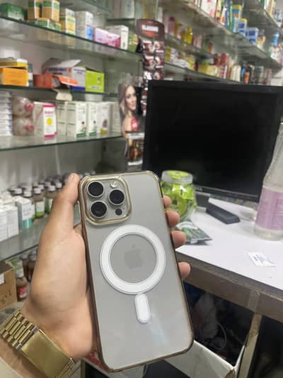 I phone 15 pro max  03704651186