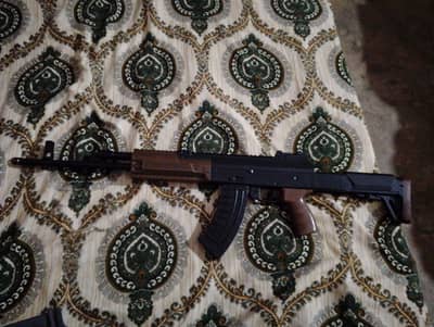 like brand new toy gun