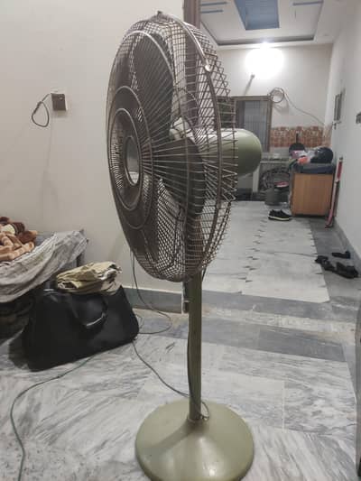 pedestal Fan