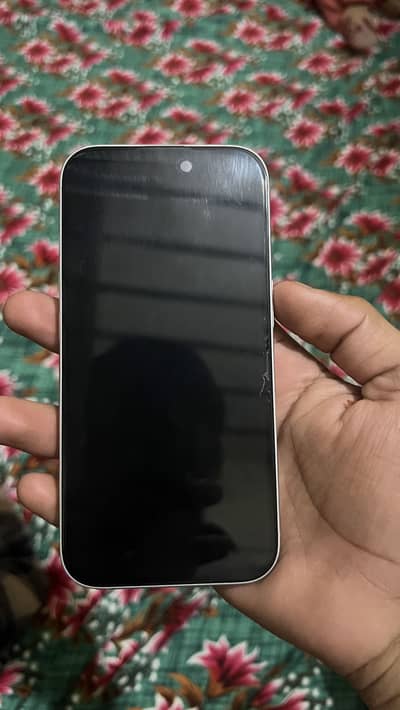 iPhone 16 pta