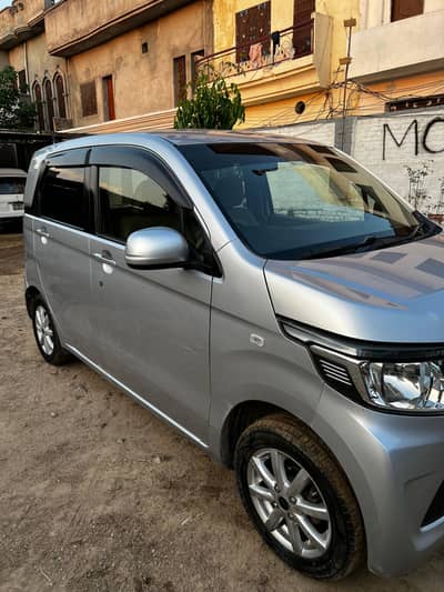 Neet and clean home use. . . . . 2part . . dicky and left door paint