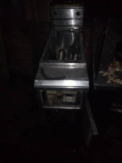 Fry and breading table