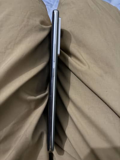 Infinix note 40 pro complete box 10by10 condition