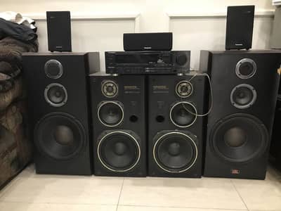 Home theatre Speakers