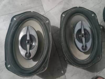 6 set speaker for sale in new condition base sounds