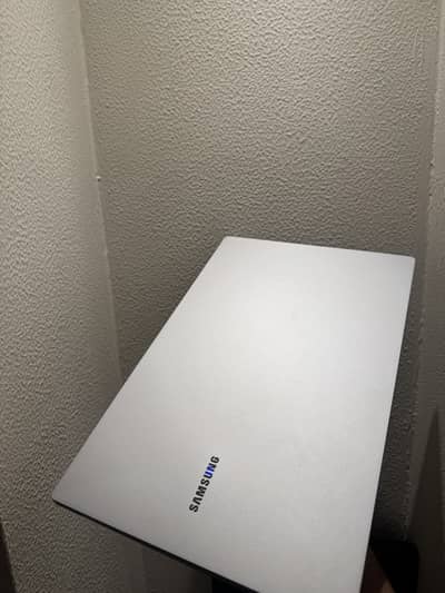 Samsung Galaxy Book 4