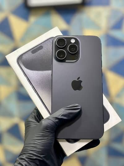 Apple iPhone 15 Pro Max 256gb Jv with box Mint