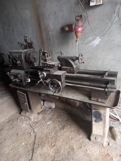 Lathe Machine ( 5 ft)