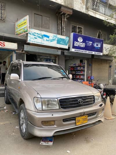 toyota land cruiser vx limited