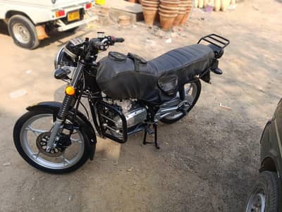 Suzuki GS 150