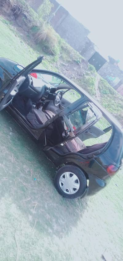 Family used car  03175792840