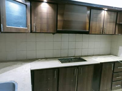 2Bed lounge 4 Rent 3rd floor block j