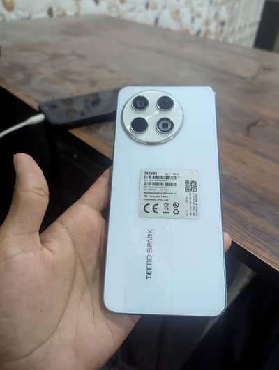 Tecno spark 30pro 8/128