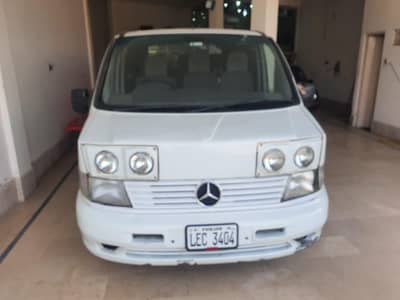 Mercedes van