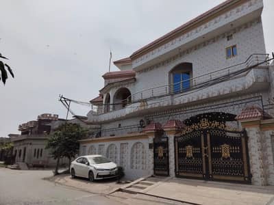 Corner House On Main Boulevard Sabzazar