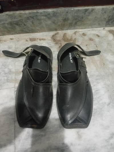 Starlet Original Black Peshawari Chappal - Size 43 - Good Condition