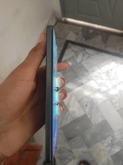 vivo y17s and lg v60 5g exchange possible