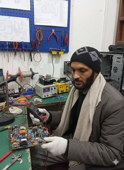 Electrician+plumber 03471101474