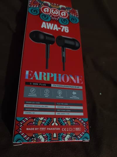 AWA earphones