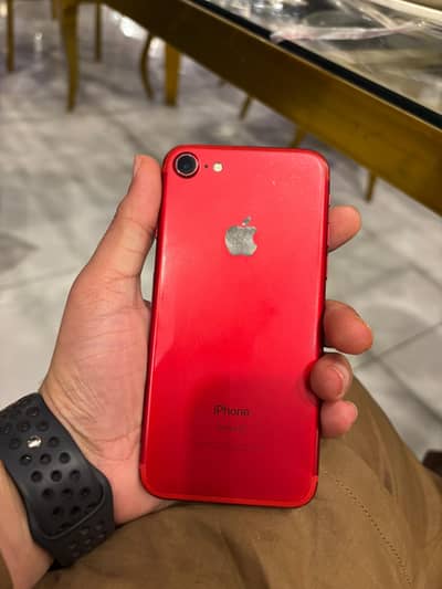 Apple iPhone 7     128 GB