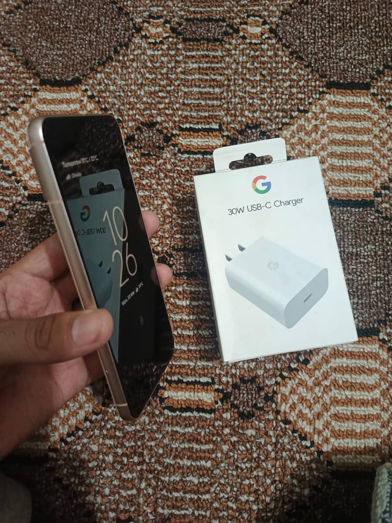 Google pixel 8 3