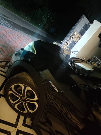 veizel hybrid Model 2016 import 2018 registration 2019 . .