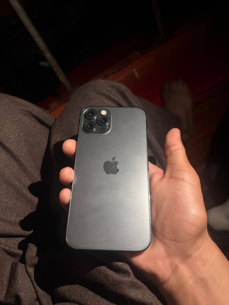 Iphone 12 pro. . 1