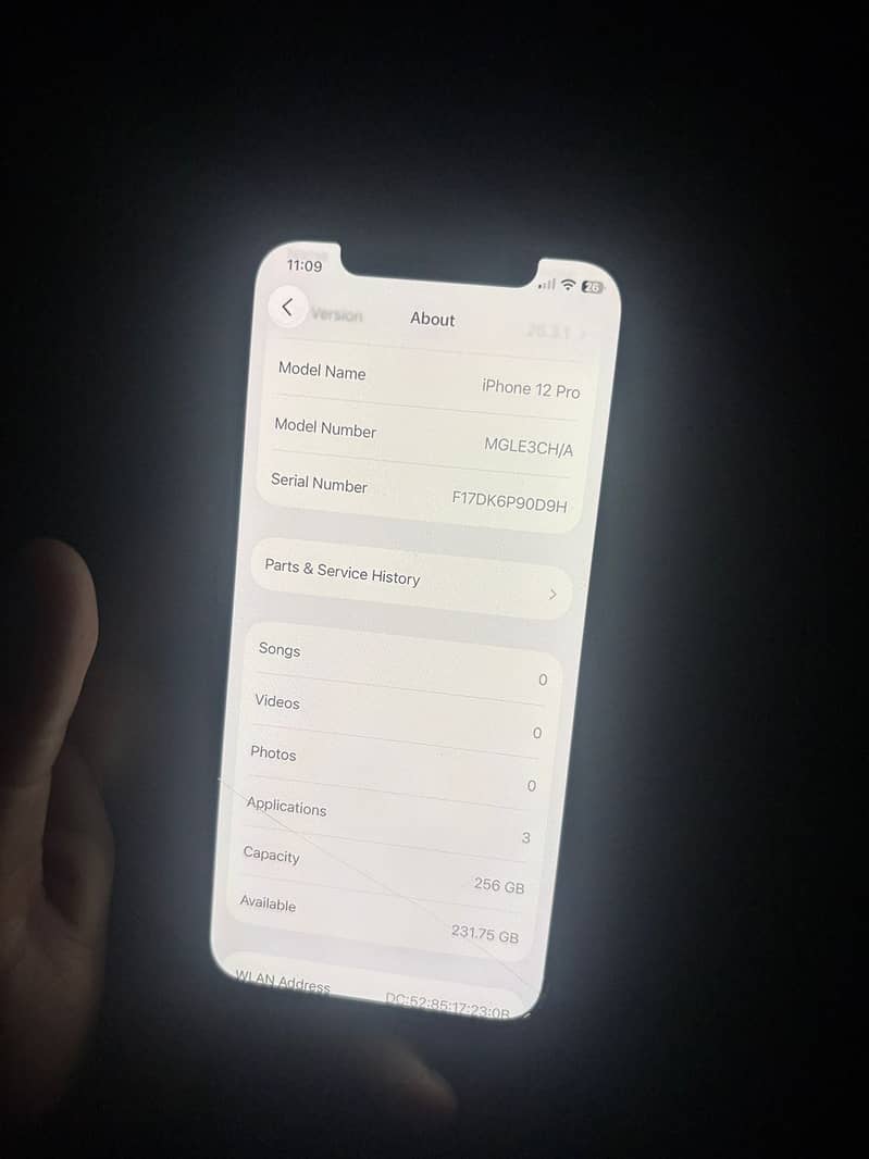 Iphone 12 pro. . 6