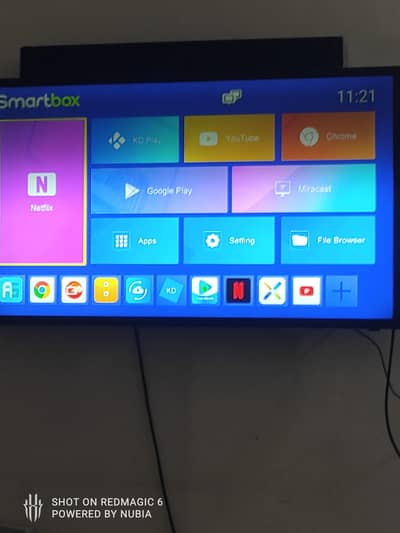  Samsung Original LCD 42 Inch + Android TV Box + Vizio Sound Bar (C