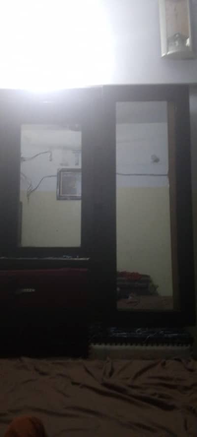 dressing table and bed