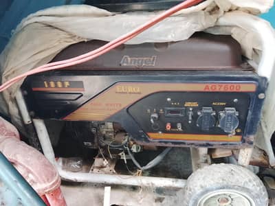 urgent sale condition 10/9  6.50 kva petrol gas both