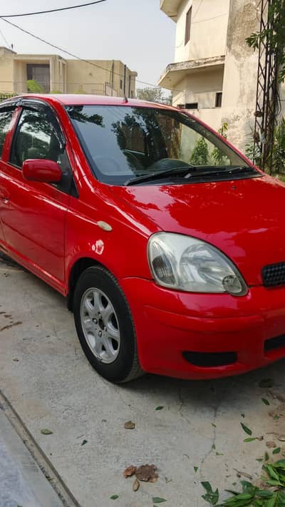 Toyota Vitz in Superb condition