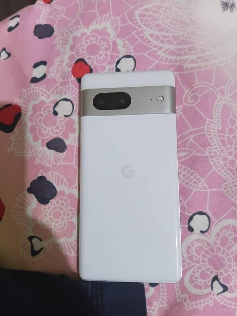 Google pixel 7 condition 10/10 0