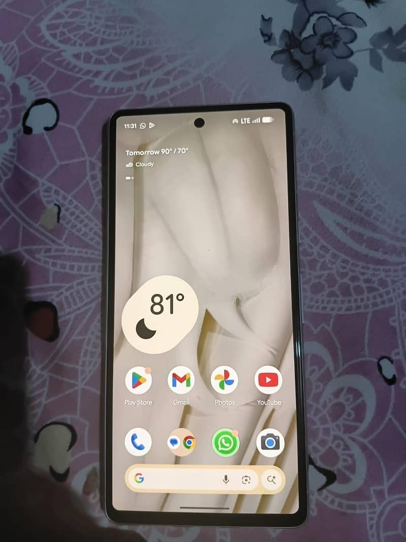 Google pixel 7 condition 10/10 1